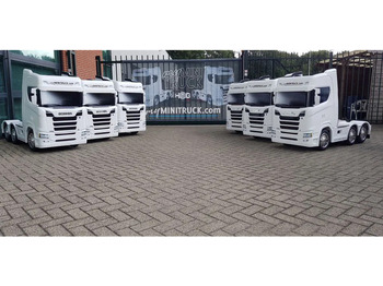 Τράκτορας SCANIA S 770