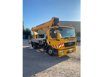 Φορτηγό με εναέρια πλατφόρμα RUTHMANN