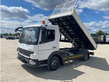 Φορτηγό ανατρεπόμενο MERCEDES-BENZ Atego 818