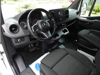 Μίσθωση Mercedes-Benz SPRINTER FURGON BRYGADÓWKA  5 MIEJSC TEMPOMAT NAWIGACJA KLIMATYZ Mercedes-Benz SPRINTER FURGON BRYGADÓWKA  5 MIEJSC TEMPOMAT NAWIGACJA KLIMATYZ: φωτογραφία 2