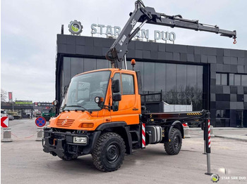 Φορτηγό με γερανό UNIMOG U300