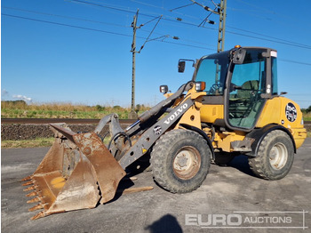Ελαστιχοφόρος φορτωτής VOLVO L25B