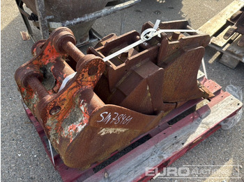 Εξοπλισμού κατασκευών Pallet of Digging Buckets (3 of): φωτογραφία 4 Εξοπλισμού κατασκευών Pallet of Digging Buckets (3 of): φωτογραφία 4