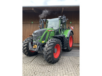 Τρακτέρ FENDT 724 Vario