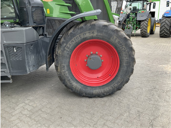 Τρακτέρ Fendt 826 Vario S4: φωτογραφία 4