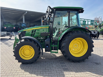 Τρακτέρ JOHN DEERE 5090M