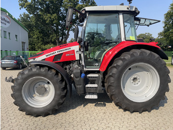Τρακτέρ MASSEY FERGUSON 100 series