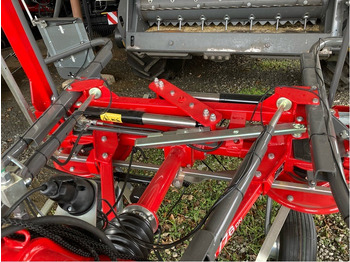 Νέα Χορτοσυλλέκτης Massey Ferguson TD 776 DN: φωτογραφία 3
