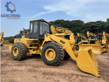 Ελαστιχοφόρος φορτωτής CATERPILLAR 966F: φωτογραφία 2