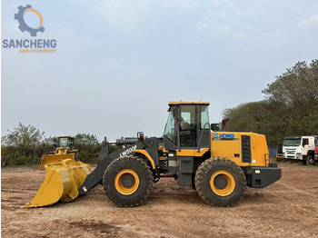 Ελαστιχοφόρος φορτωτής XCMG LW500F