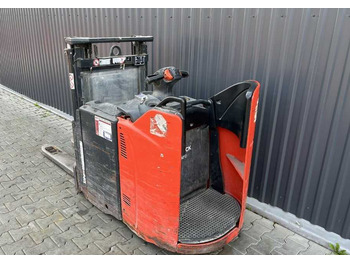 Μηχάνημα στοίβαξης Linde D12SP: φωτογραφία 3