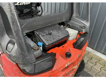 Ηλεκτροκίνητο περονοφόρο Linde E25L-01: φωτογραφία 4