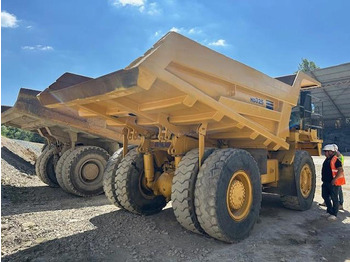 Ανατρεπόμενο όχημα Komatsu HD325-6KE: φωτογραφία 4 Ανατρεπόμενο όχημα Komatsu HD325-6KE: φωτογραφία 4