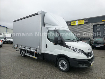 Επαγγελματικό αυτοκίνητο με μουσαμά IVECO Daily 35s18