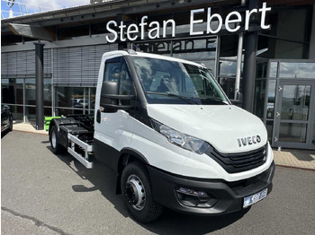 Φορτηγό φόρτωσης γάντζου IVECO Daily 70c18