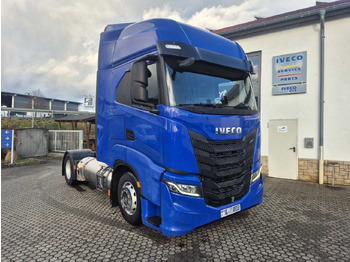 Τράκτορας IVECO S-WAY