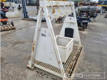 Παρελκόμενα για Περονοφόρο όχημα Conquip Chain Storage Rack to suit Fork Lift: φωτογραφία 1