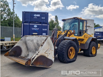 Ελαστιχοφόρος φορτωτής VOLVO L120F
