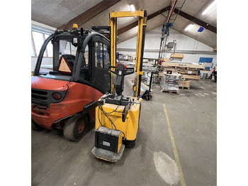 Μίσθωση Jungheinrich Hawker Perfect Plus 3 PzB 300 Jungheinrich Hawker Perfect Plus 3 PzB 300: φωτογραφία 2 Μίσθωση Jungheinrich Hawker Perfect Plus 3 PzB 300 Jungheinrich Hawker Perfect Plus 3 PzB 300: φωτογραφία 2