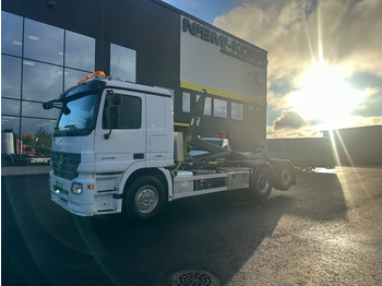 Φορτηγό φόρτωσης γάντζου MERCEDES-BENZ Actros 2545