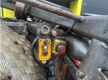 Φορτηγό καδοφόρος φορτωτής Scania P114 8x2*6: φωτογραφία 5