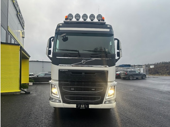 Φορτηγό φόρτωσης γάντζου Volvo FH 500 8X4*4: φωτογραφία 2 Φορτηγό φόρτωσης γάντζου Volvo FH 500 8X4*4: φωτογραφία 2