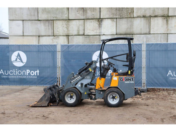 Ελαστιχοφόρος φορτωτής Giant D254SW: φωτογραφία 3