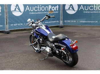 Μοτοσικλέτα Harley-Davidson Dyna Street Bob: φωτογραφία 4