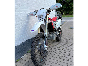 Μοτοσικλέτα HONDA