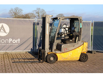 Ηλεκτροκίνητο περονοφόρο JUNGHEINRICH EFG 316