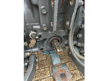 Τρακτέρ Kubota GL240: φωτογραφία 5 Τρακτέρ Kubota GL240: φωτογραφία 5