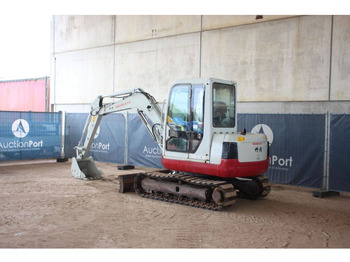 Ερπυστριοφόρος εκσκαφέας Takeuchi TB150C: φωτογραφία 3 Ερπυστριοφόρος εκσκαφέας Takeuchi TB150C: φωτογραφία 3