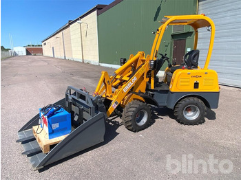 Ελαστιχοφόρος φορτωτής EVERUN