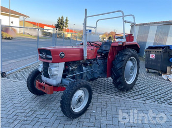Τρακτέρ MASSEY FERGUSON 1000 series