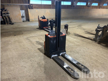 Μηχάνημα στοίβαξης TOYOTA