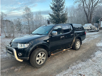 Ελαφρύ επαγγελματικό MITSUBISHI L200