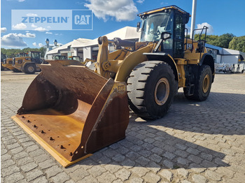 Ελαστιχοφόρος φορτωτής CATERPILLAR 966M
