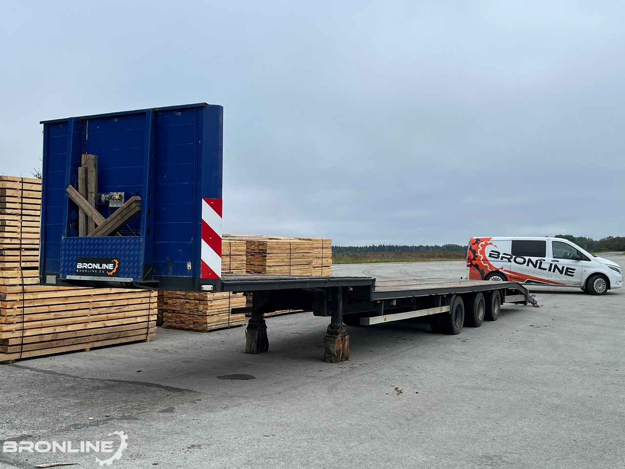 2003 WECON S327 LK20 3-axle trailer - Επικαθήμενο με χαμηλό δάπεδο: φωτογραφία 1 2003 WECON S327 LK20 3-axle trailer - Επικαθήμενο με χαμηλό δάπεδο: φωτογραφία 1