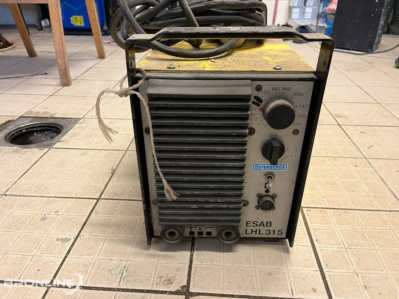 Esab LHL315 Keevitusaparaat - Ηλεκτροσυγκολλήσεις: φωτογραφία 1 Esab LHL315 Keevitusaparaat - Ηλεκτροσυγκολλήσεις: φωτογραφία 1