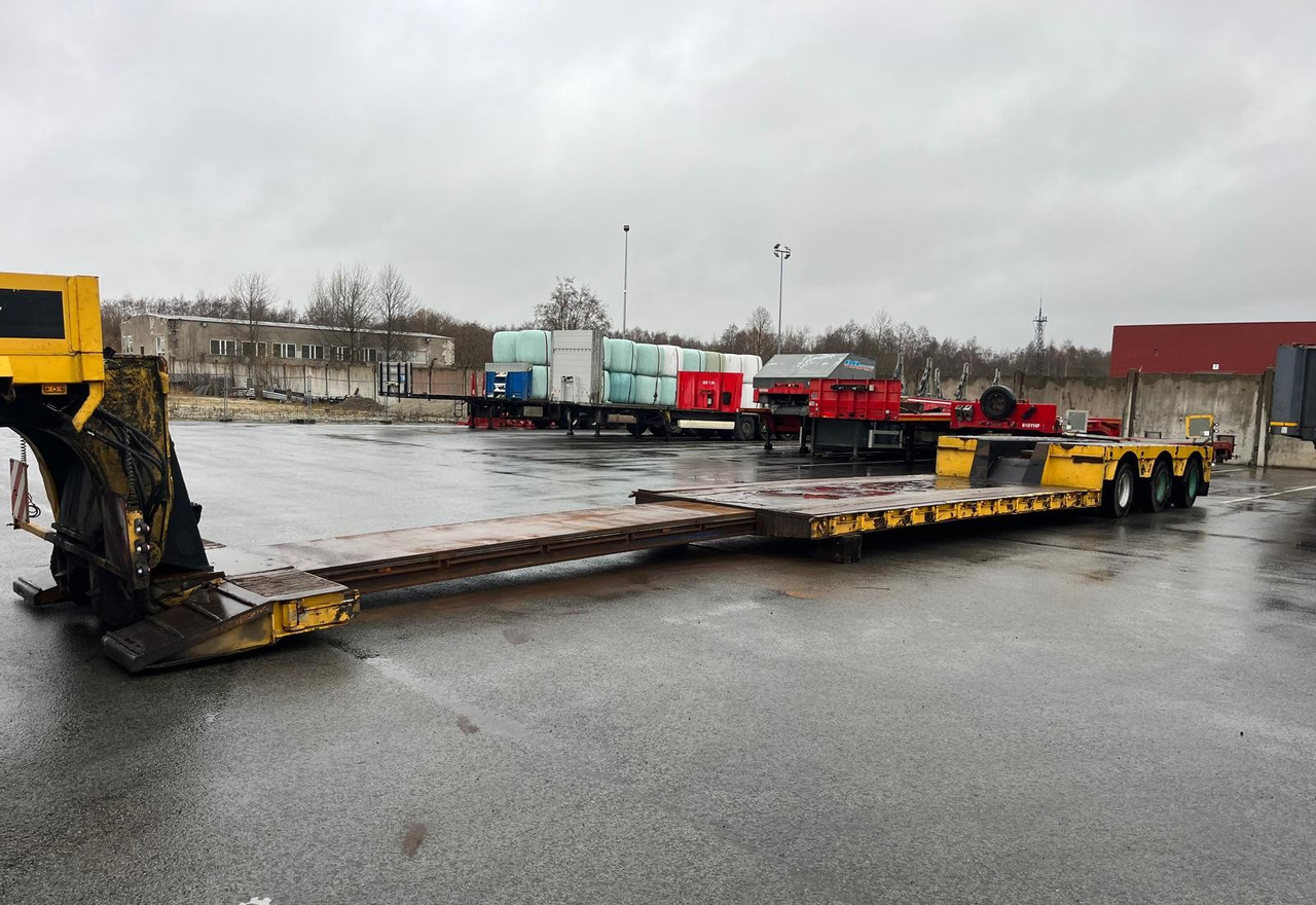 Faymonville STBZ-3VA Low-Bed 3-axle Trailer - Επικαθήμενο με χαμηλό δάπεδο: φωτογραφία 2 Faymonville STBZ-3VA Low-Bed 3-axle Trailer - Επικαθήμενο με χαμηλό δάπεδο: φωτογραφία 2