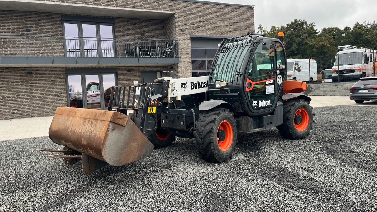 Bobcat T35.105LB Teleskoplader 7600 Kg Gabel Schaufel - Ελαστιχοφόρος φορτωτής: φωτογραφία 2 Bobcat T35.105LB Teleskoplader 7600 Kg Gabel Schaufel - Ελαστιχοφόρος φορτωτής: φωτογραφία 2