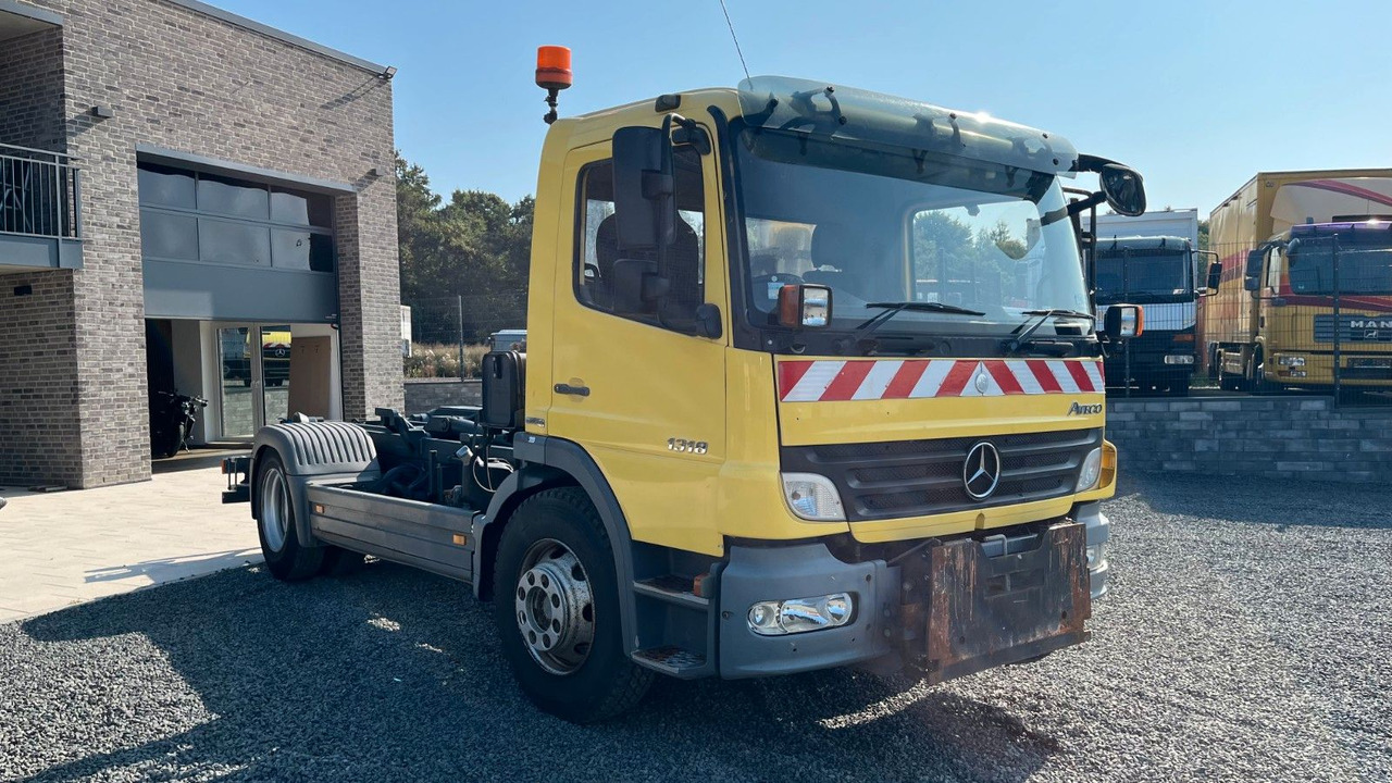 Mercedes-Benz 1318 1218 Abrollkipper Mercedes-Benz 1318 1218 Abrollkipper - Φορτηγό φόρτωσης γάντζου: φωτογραφία 3 Mercedes-Benz 1318 1218 Abrollkipper Mercedes-Benz 1318 1218 Abrollkipper - Φορτηγό φόρτωσης γάντζου: φωτογραφία 3