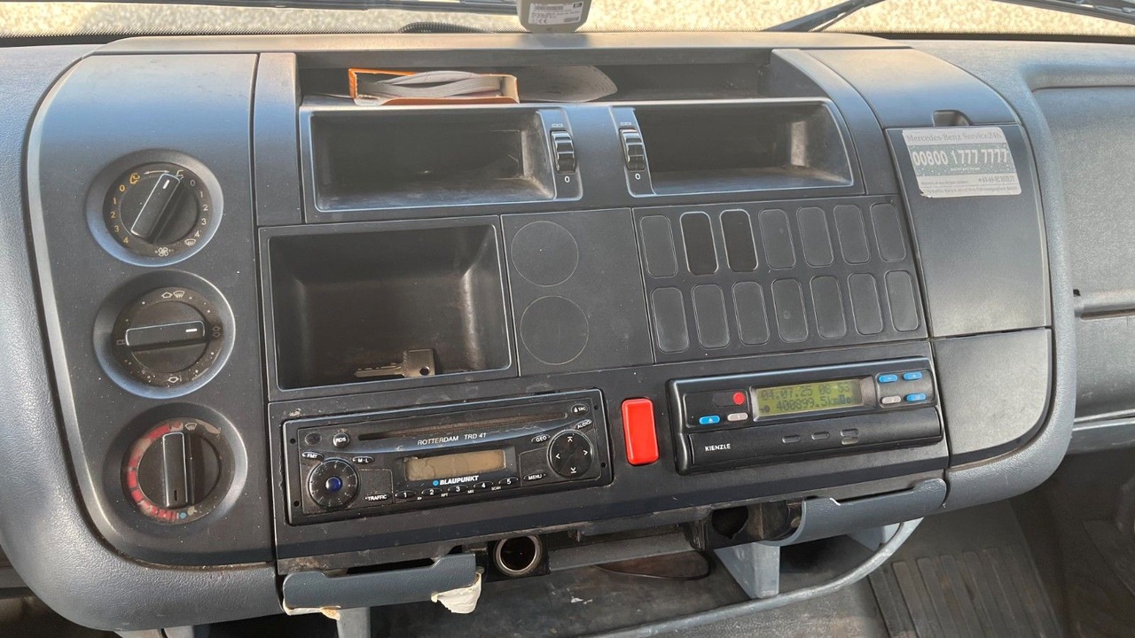 Φορτηγό για τη μεταφορά ποτών Mercedes-Benz Atego 818 Getränke Getränkeaufbau: φωτογραφία 9