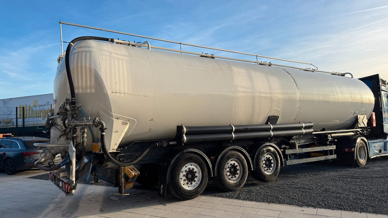 Spitzer SK 2760 CAL GGVS 60m³ Kippsilo - Σιλοφόρο: φωτογραφία 3 Spitzer SK 2760 CAL GGVS 60m³ Kippsilo - Σιλοφόρο: φωτογραφία 3