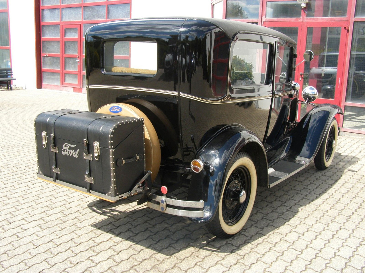 Ford MODELL A / TUDOR + H-Kennzeichen - Λιμουζίνα/ Sedan: φωτογραφία 2 Ford MODELL A / TUDOR + H-Kennzeichen - Λιμουζίνα/ Sedan: φωτογραφία 2