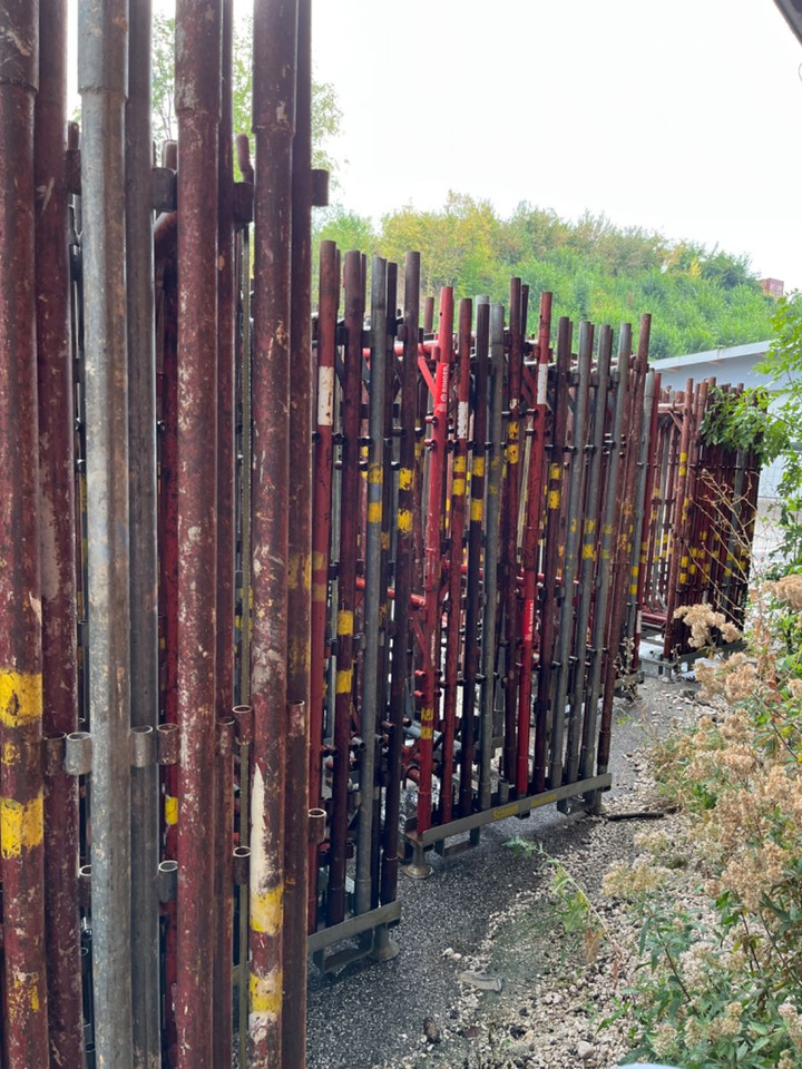 Fassadengerüst Ringer 2700 m2 - Εξοπλισμού κατασκευών: φωτογραφία 4 Fassadengerüst Ringer 2700 m2 - Εξοπλισμού κατασκευών: φωτογραφία 4