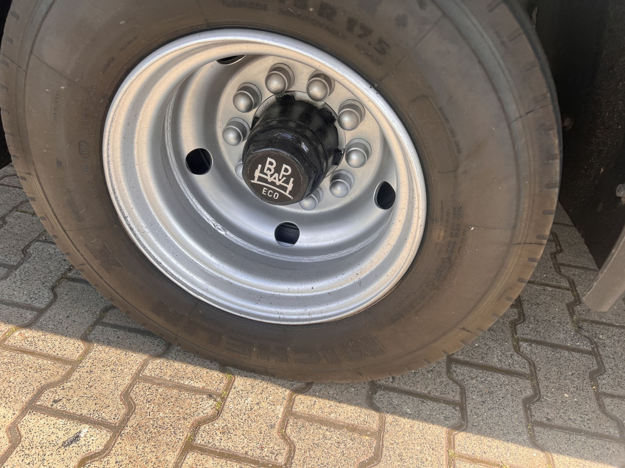 Ρυμούλκα κόφα Ackermann Z-KA-F10.5/7,5 1 Achs Kofferanhänger mit Ladebordwand 10,5 t GG: φωτογραφία 8 Ρυμούλκα κόφα Ackermann Z-KA-F10.5/7,5 1 Achs Kofferanhänger mit Ladebordwand 10,5 t GG: φωτογραφία 8