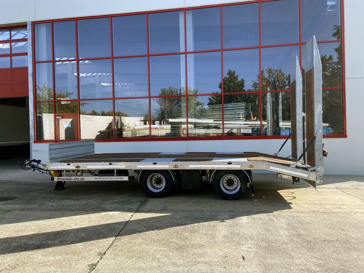 Möslein 19 t Tandemtieflader, Luftgefedert, NEU - Ρυμούλκα με χαμηλό δάπεδο: φωτογραφία 3 Möslein 19 t Tandemtieflader, Luftgefedert, NEU - Ρυμούλκα με χαμηλό δάπεδο: φωτογραφία 3