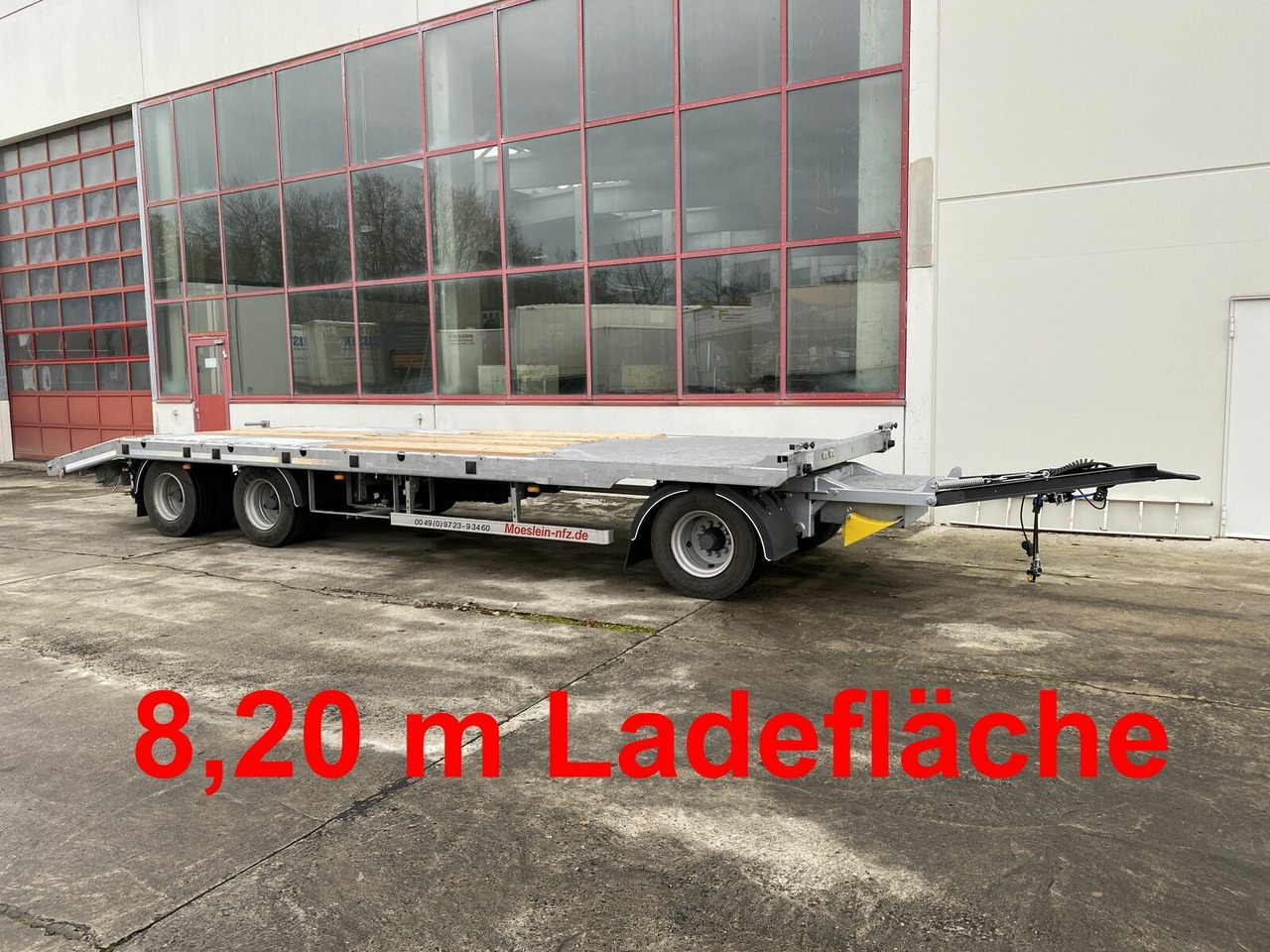 Möslein 3 Achs Tieflader gerader Ladefläche 8,10 m,Neuf - Ρυμούλκα με χαμηλό δάπεδο: φωτογραφία 1 Möslein 3 Achs Tieflader gerader Ladefläche 8,10 m,Neuf - Ρυμούλκα με χαμηλό δάπεδο: φωτογραφία 1