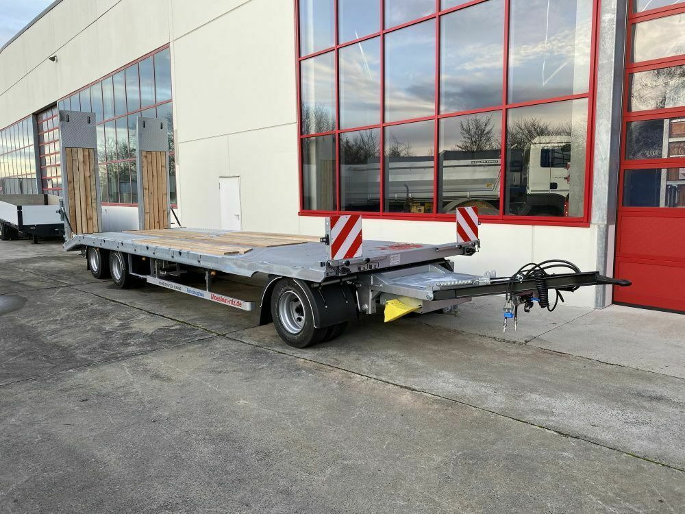 Möslein 3 Achs Tieflader mit gerader Ladefläche 9 m, Ne - Ρυμούλκα με χαμηλό δάπεδο: φωτογραφία 3 Möslein 3 Achs Tieflader mit gerader Ladefläche 9 m, Ne - Ρυμούλκα με χαμηλό δάπεδο: φωτογραφία 3
